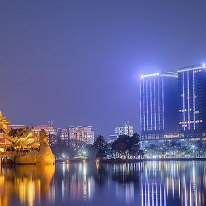 Wyndham Grand Yangon